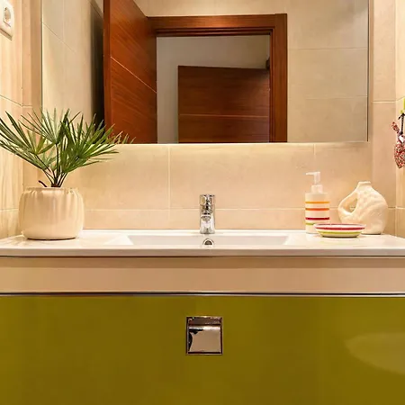 Elegante 2 2 Banos *